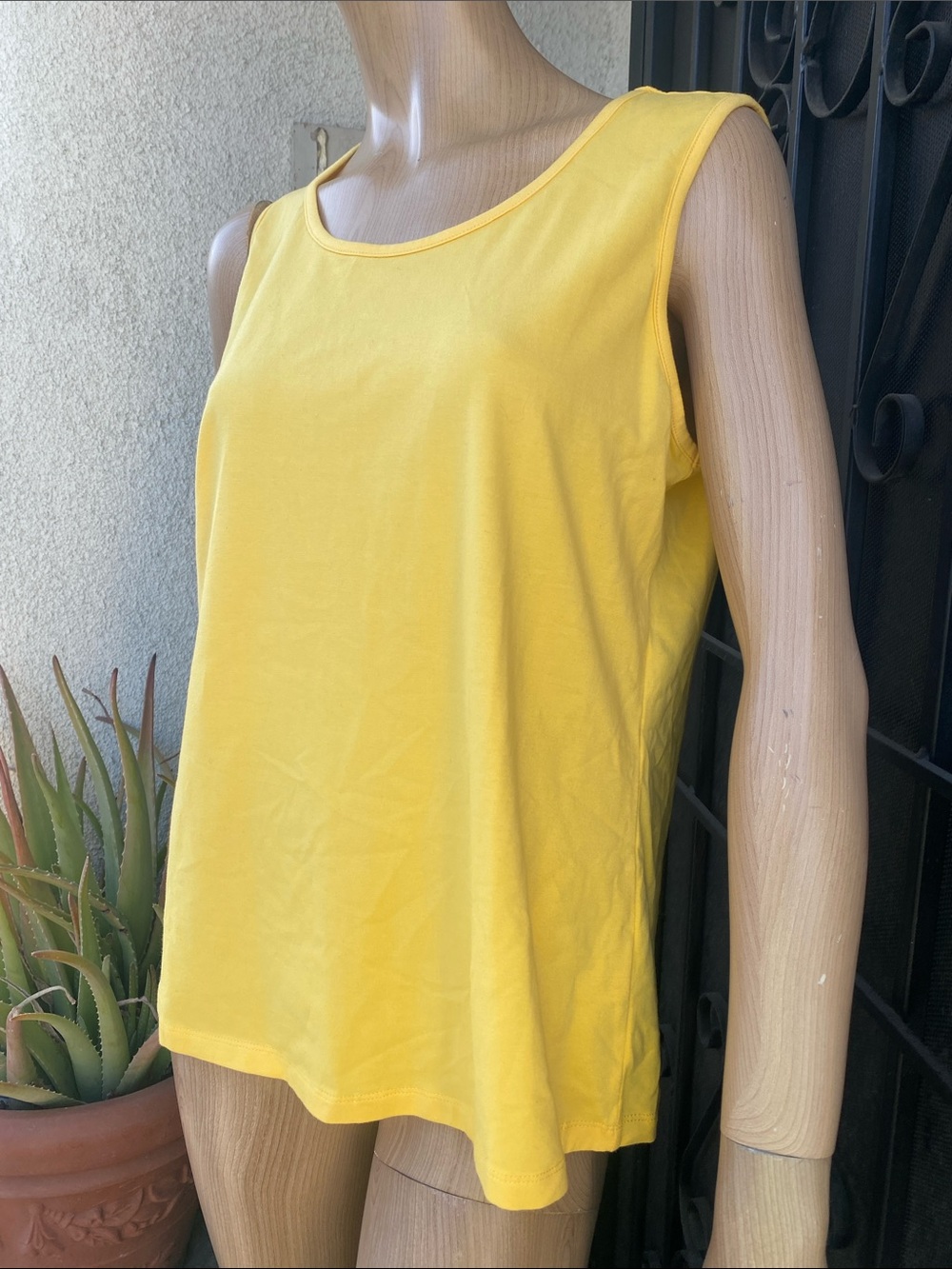 Women’s Yellow Scoop Neck Tank Top